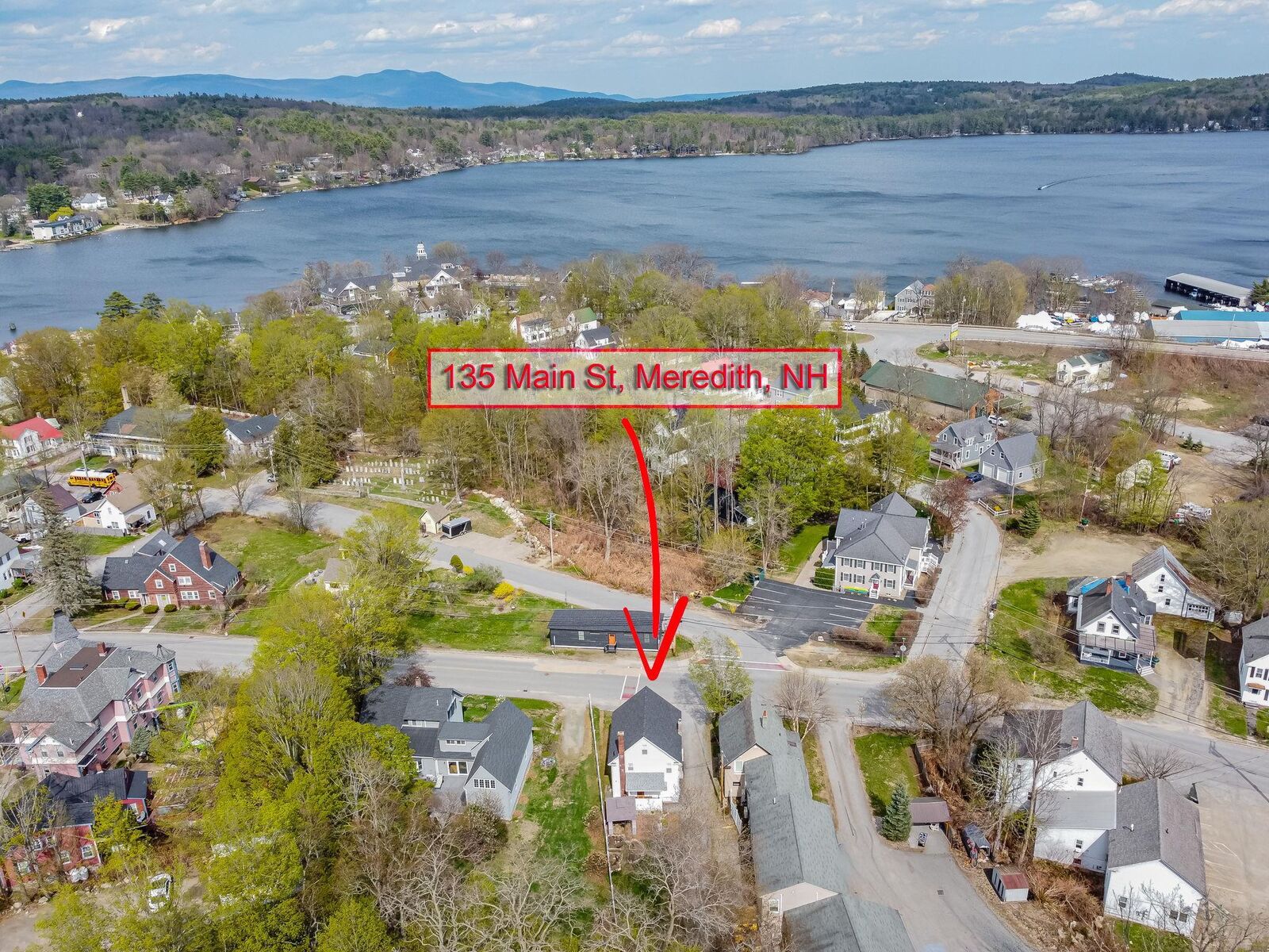 Property Photo:  135 Main Street  NH 03253 