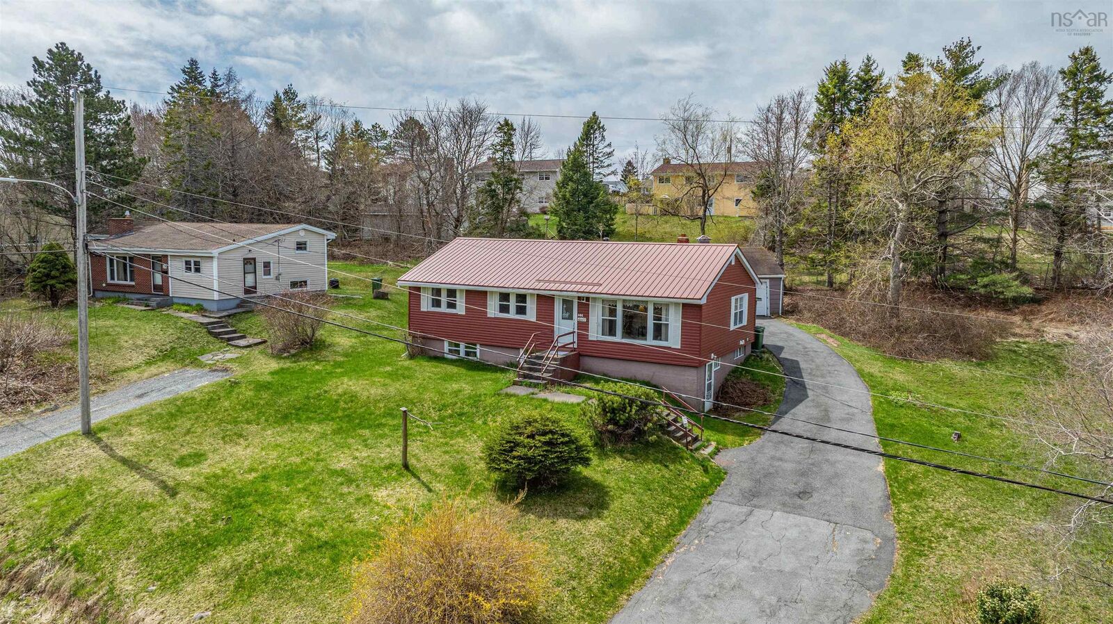 Property Photo:  144 Old Beaver Bank Road  NS B4E 1J3 