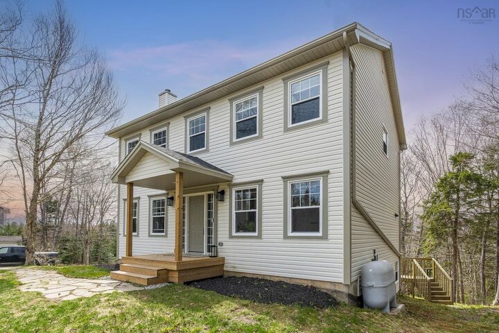 Property Photo:  48 Gleneagles Drive  NS B4B 1V8 