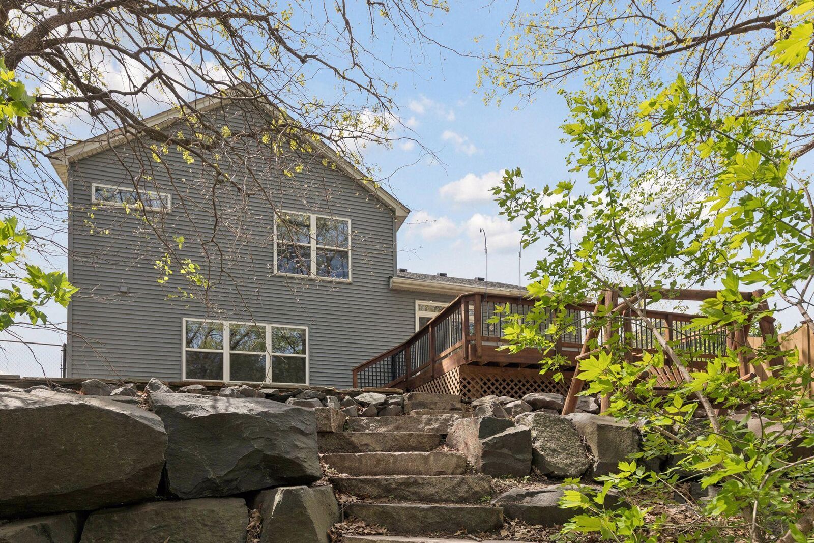 Property Photo: 1658 Oakbrooke Circle MN 55122