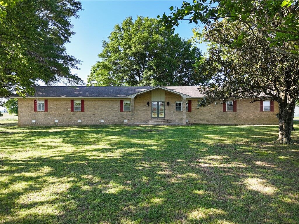 Property Photo:  2475 Pine Street  AR 72843 