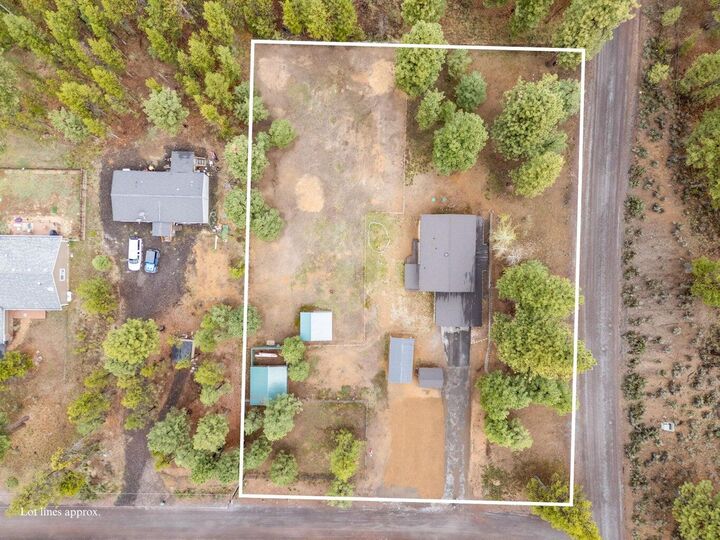 Property Photo:  16378 Whitetail Lane  OR 97707 