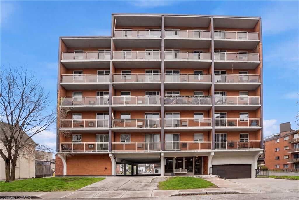 Property Photo:  30 Summit Avenue 303  ON L8V 2R8 