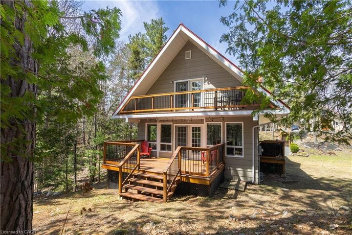 Property Photo: 611 Clear Lake Drive ON P5E 1N6