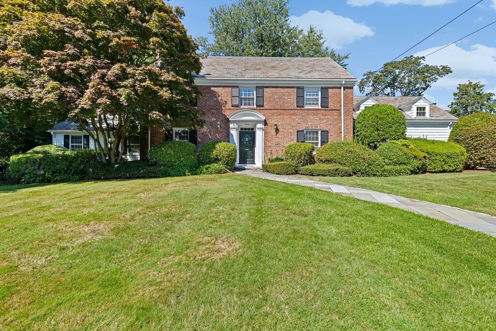 Property Photo:  443 Chestnut  MA 02468 