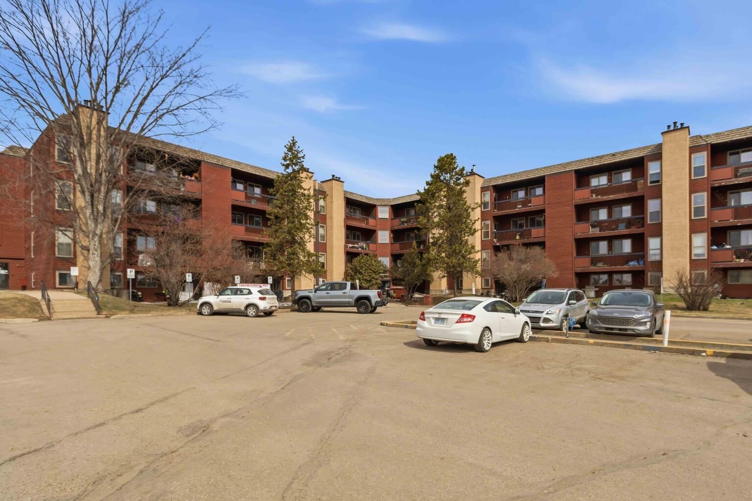 Property Photo:  610 Signal Road 315  AB T9H 4W5 