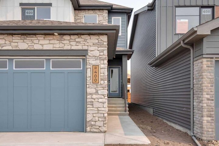 Property Photo: 400 Heartwood Grove SE AB T3M 2K1