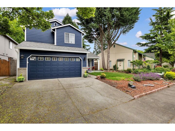 Property Photo:  1813 SE 170th Ave  WA 98683 