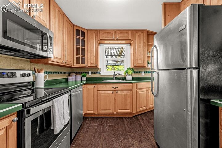 Property Photo:  1134 N Arcadia Street  CO 80903 