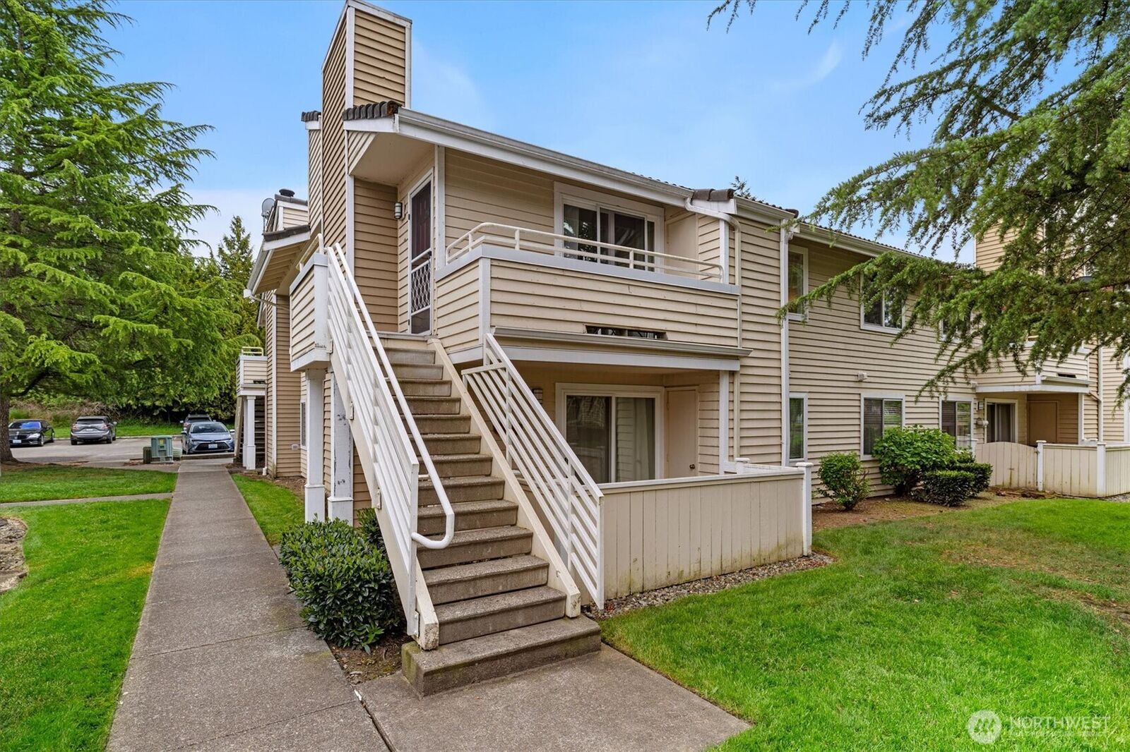 Property Photo:  21303  52nd Avenue W C-214  WA 98043 