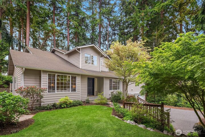 Property Photo:  8934  218th Street SW  WA 98026 
