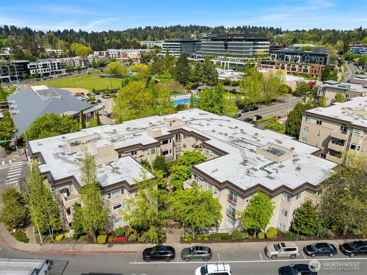 Property Photo:  102  State Street S 206W  WA 98033 