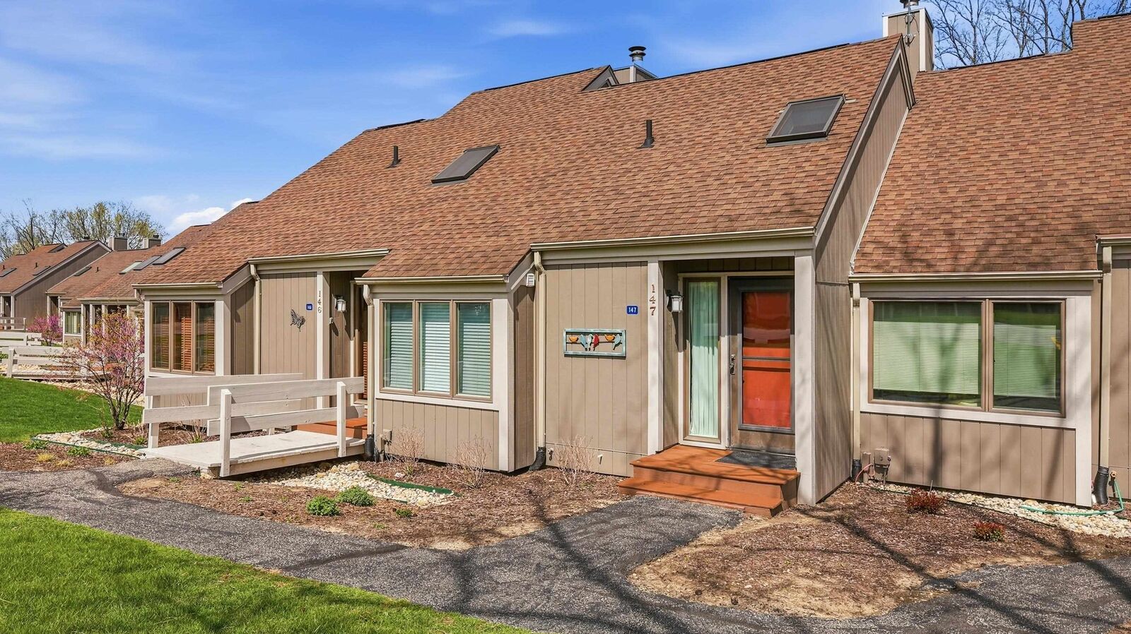 Property Photo:  147 Plum Cove Drive  IL 61036 