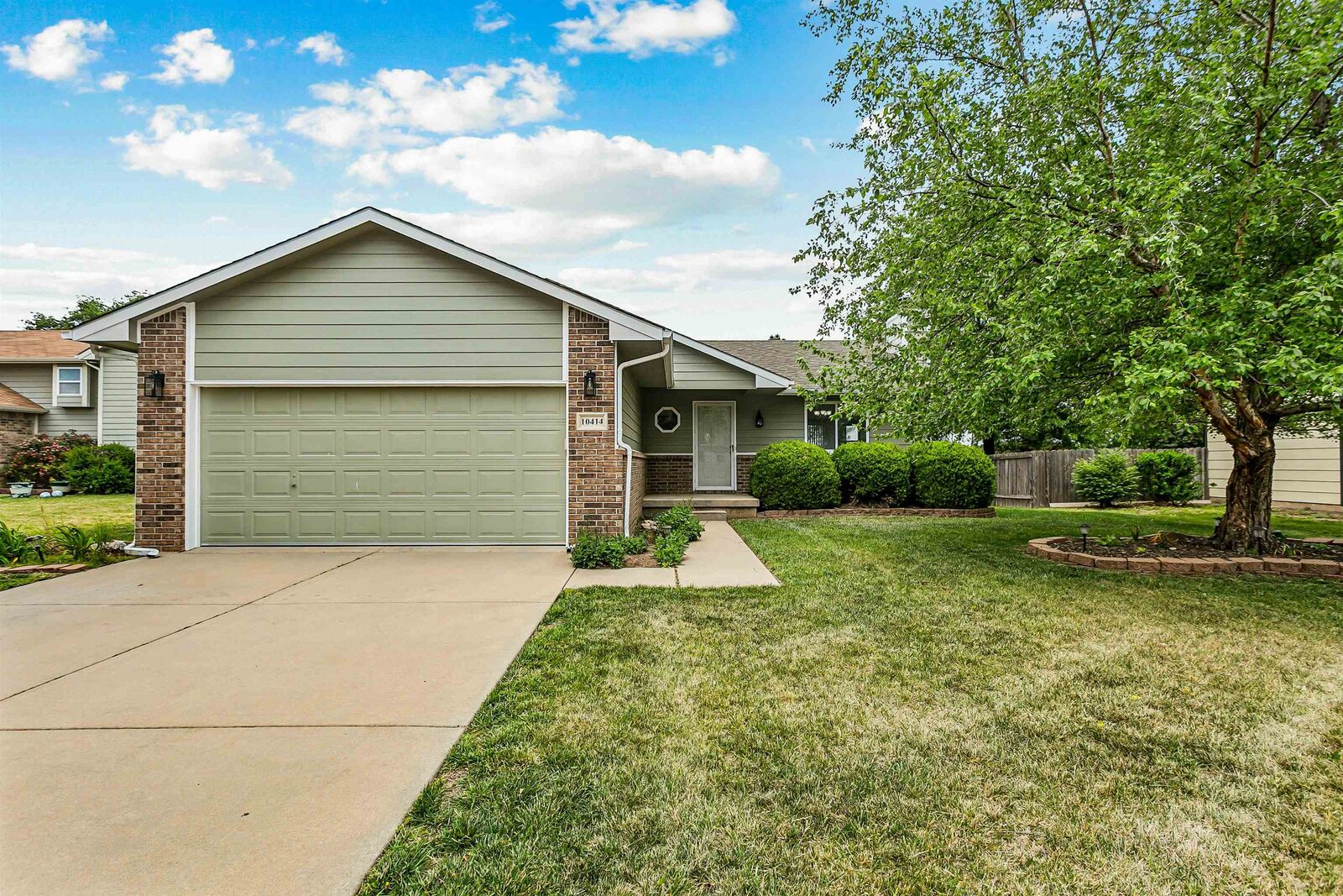 Property Photo: 10414 W Haskell St KS 67209