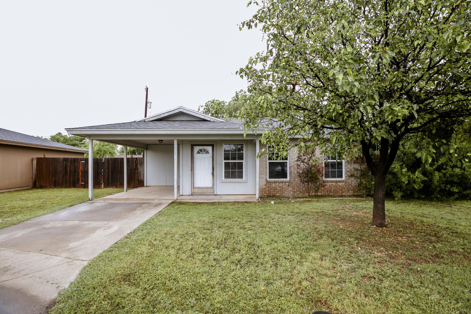 Property Photo:  3209 Grove Circle  TX 76903 