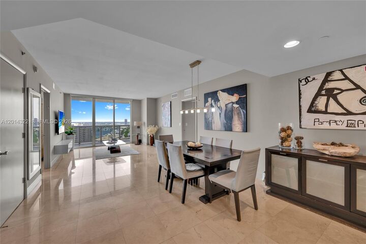 Property Photo:  1800 S Ocean Dr 2007  FL 33009 