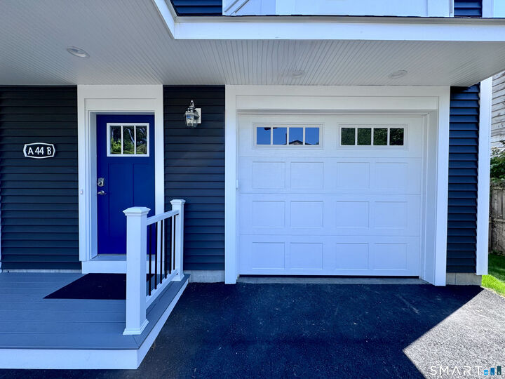 Property Photo:  44 Mettler Street B  CT 06525 