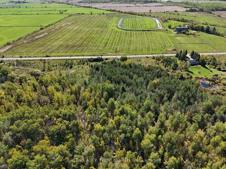 Property Photo:  6696 33/34 Nottawasaga Side Road  ON L0M 1S0 