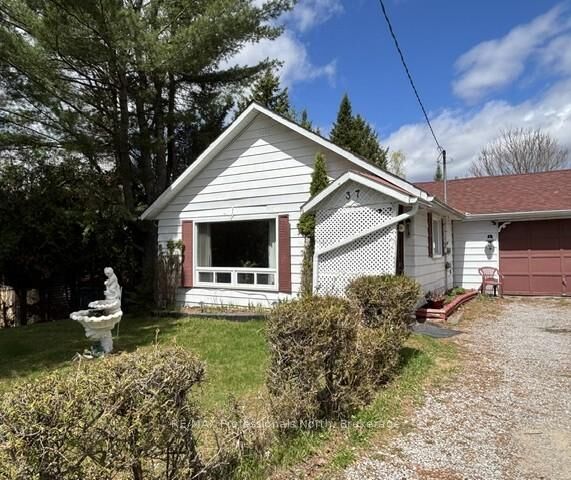 Property Photo:  37 Prince Street  ON K0M 2K0 