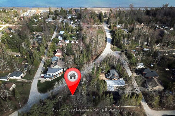Property Photo:  101 Sunnidale Road N  ON L9Z 2B8 