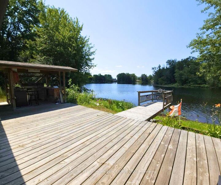 Property Photo: 133 Carleton Cove N/A ON K0K 2B0