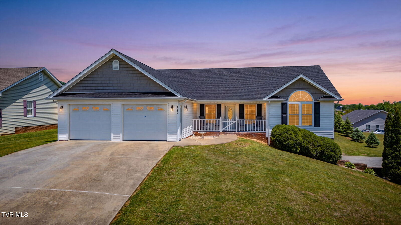 Property Photo: 140 Willow Ridge Drive TN 37641