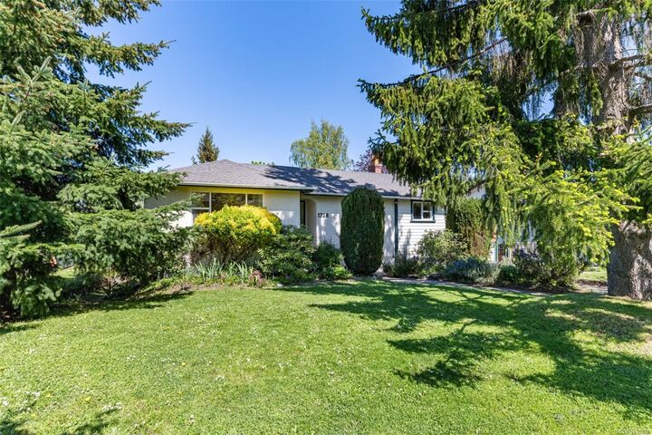 Property Photo:  1728 Kenmore Rd  BC V8N 2E7 