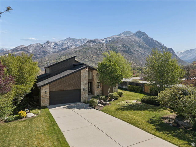 Property Photo:  9725 S Ruskin Cir  UT 84092 