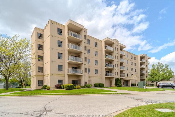315 Village Grove Drive 301 — photo 1