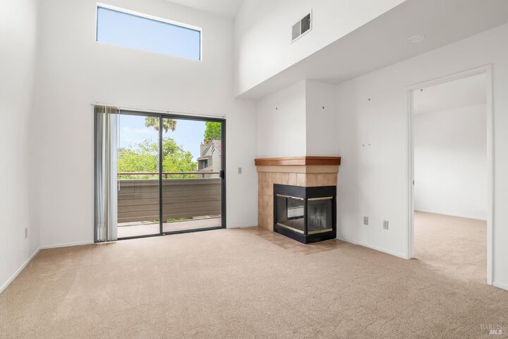 Property Photo:  312 Seagull Row  CA 94945 