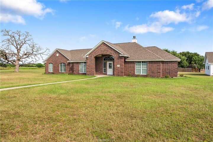 Property Photo:  6100 Whitetail Lane  TX 77808 