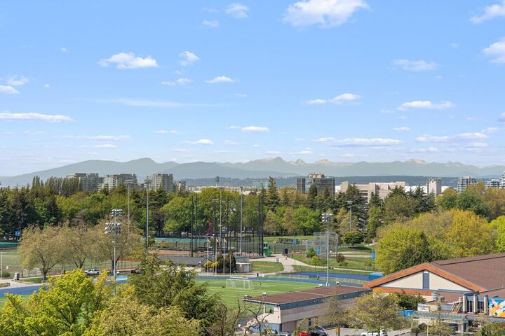 7680 Granville Avenue 1100 — photo 1