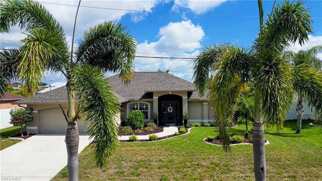 Property Photo:  1621 NE 5th Ter  FL 33909 