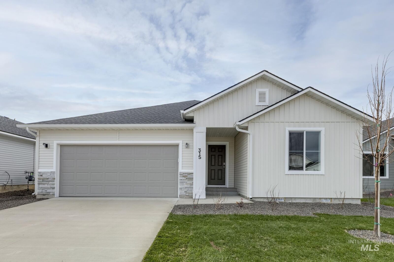 Property Photo: 542 Oliver St ID 83617