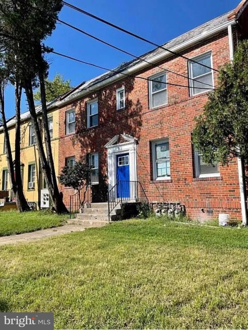 Property Photo:  5822 9th Street NW 4  DC 20011 