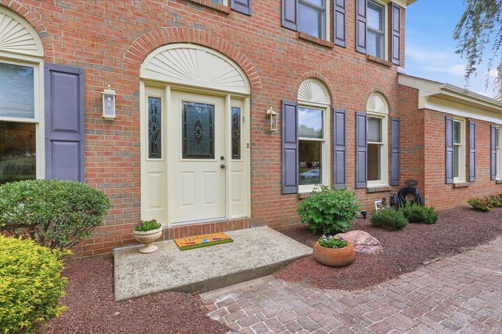 Property Photo:  68 Hals Drive  PA 19053 