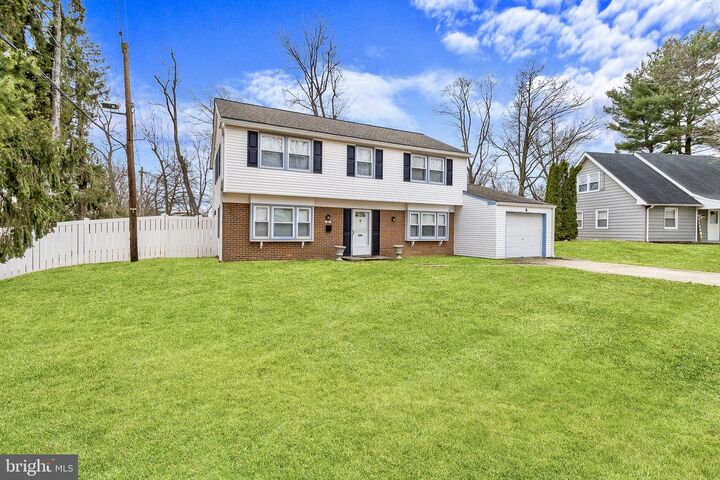 Property Photo: 8 Hawkins Lane NJ 08046