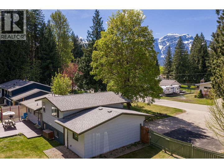Property Photo:  1736 Hay Road  BC V0E 2S1 