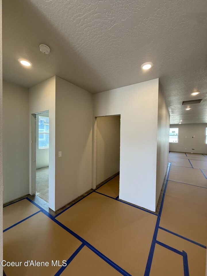 Property Photo:  5303 E Aquila Ave  ID 83854 