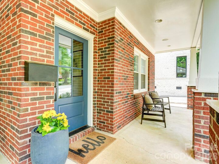 Property Photo:  2232 Shenandoah Avenue  NC 28205 