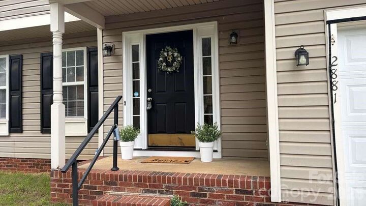 Property Photo:  2881 Shadow Brook Court  NC 28027 