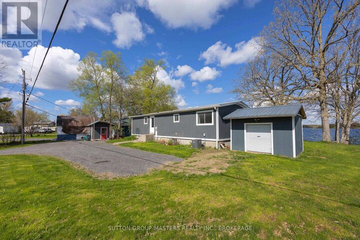 Property Photo:  800 Natureshores Lane 14  ON K7L 4V3 