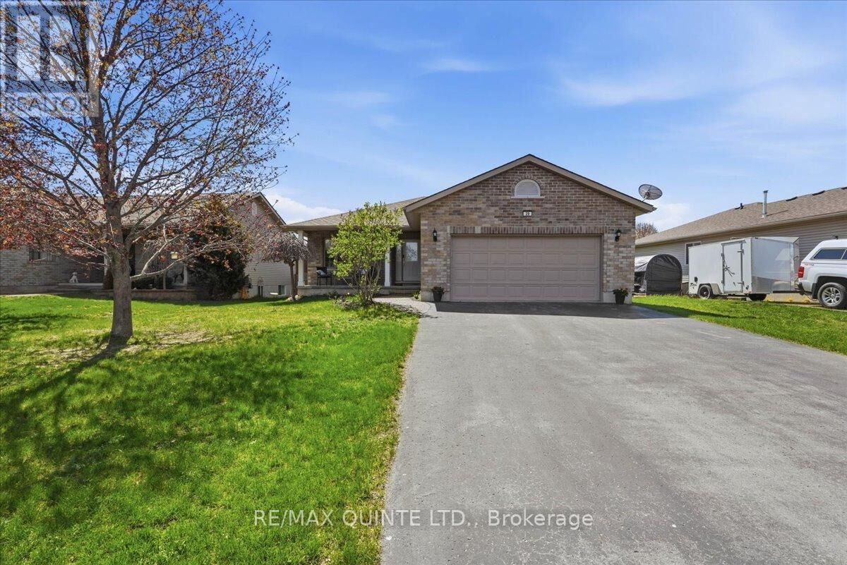 Property Photo:  29 Stonegate Crescent  ON K0K 2C0 