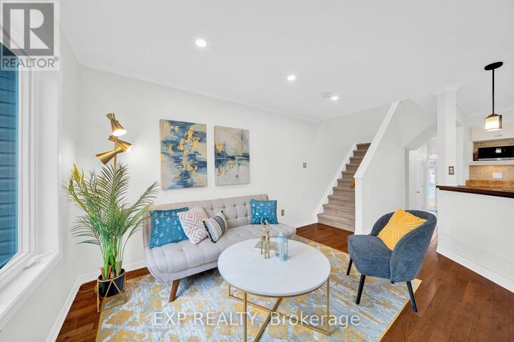 Property Photo:  436 Claridge Drive  ON K2J 5J2 