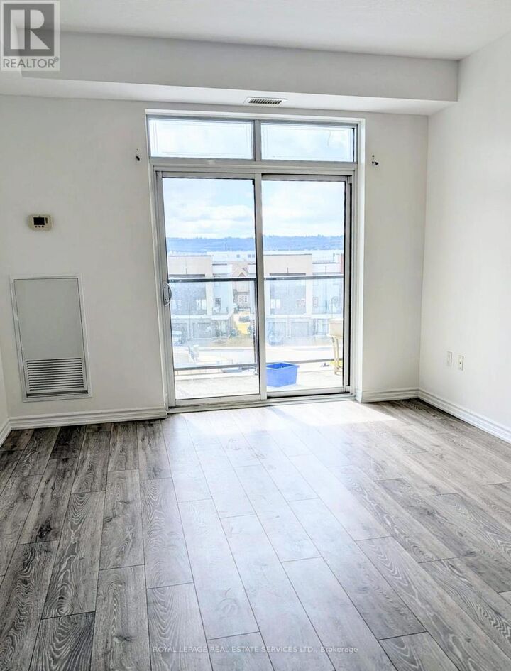 Property Photo:  125 Shoreview Place 435  ON L8E 0K3 
