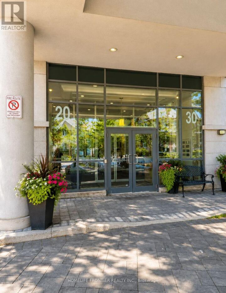 Property Photo:  20 North Park Road 509  ON L4J 0G7 