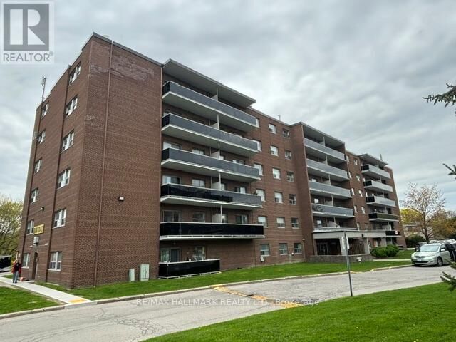 Property Photo:  515 North Service Road 2-305  ON L5A 1B3 