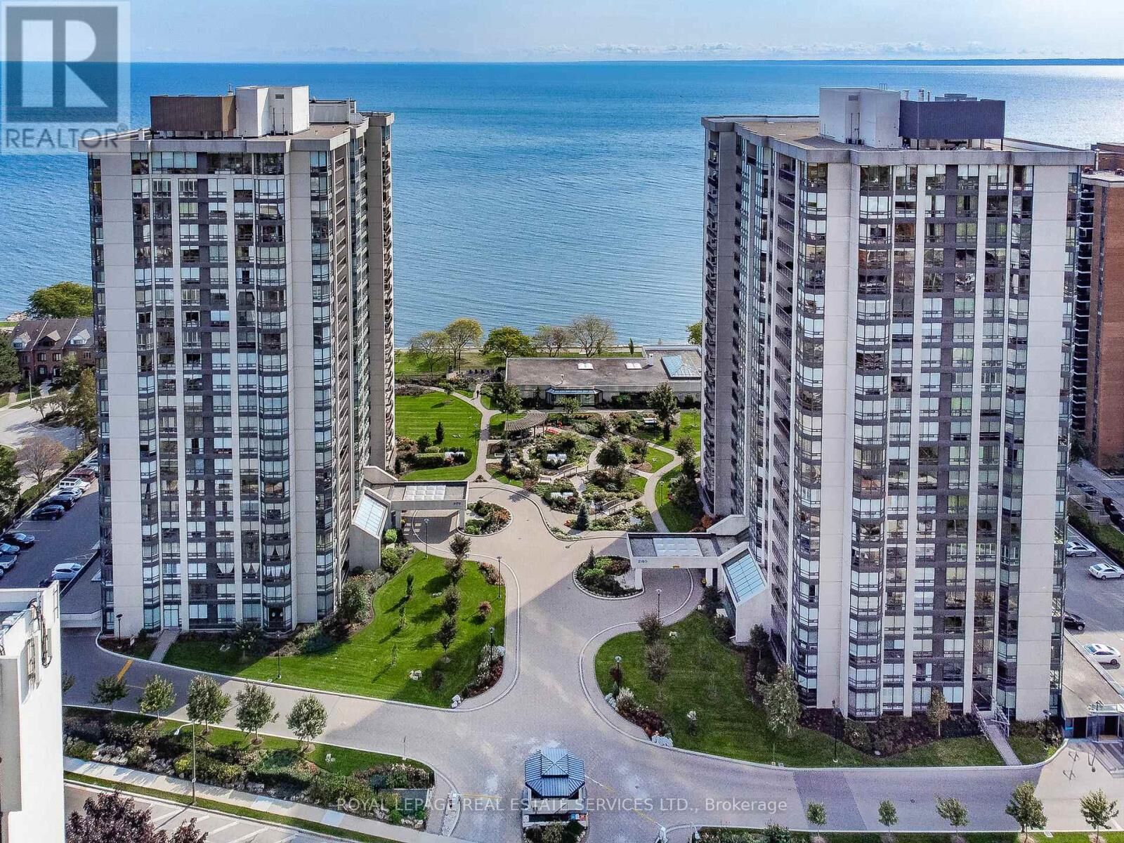 Property Photo:  2170 Marine Drive 1506  ON L6L 5V1 