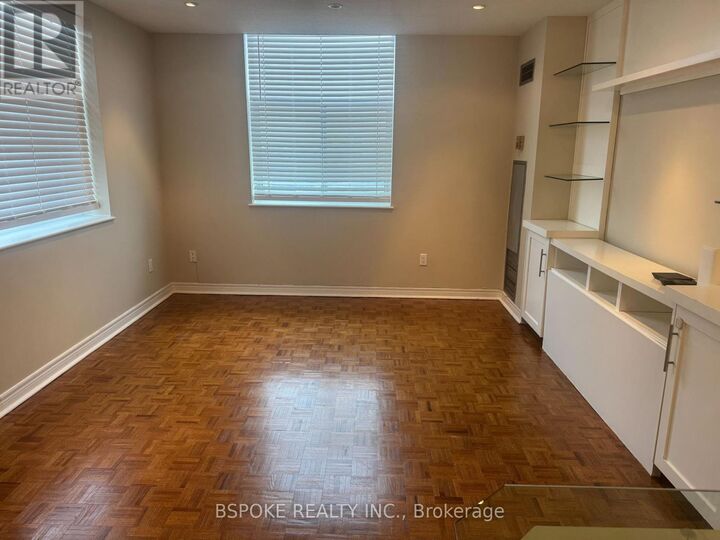 Property Photo:  3559 West Eglinton Avenue West 1601  ON M6M 5C6 