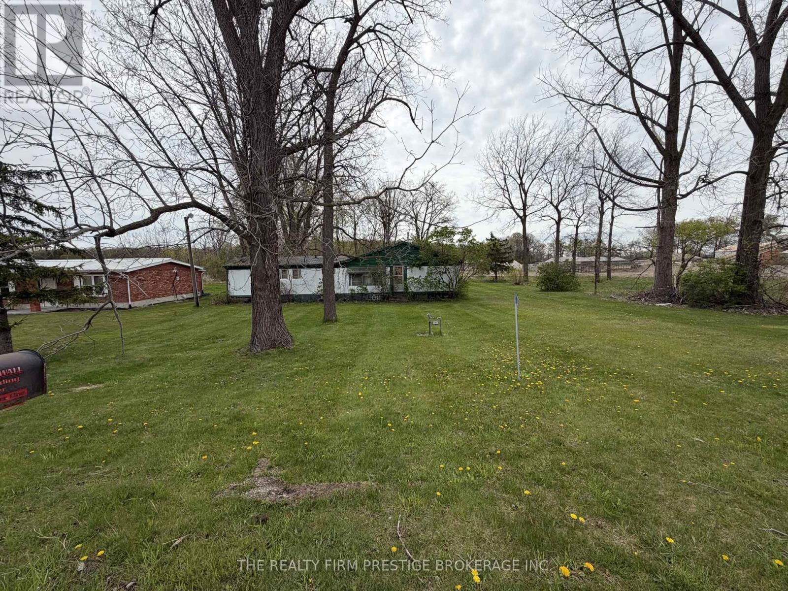 Property Photo:  24331 Pioneer Line  ON N0L 2P0 